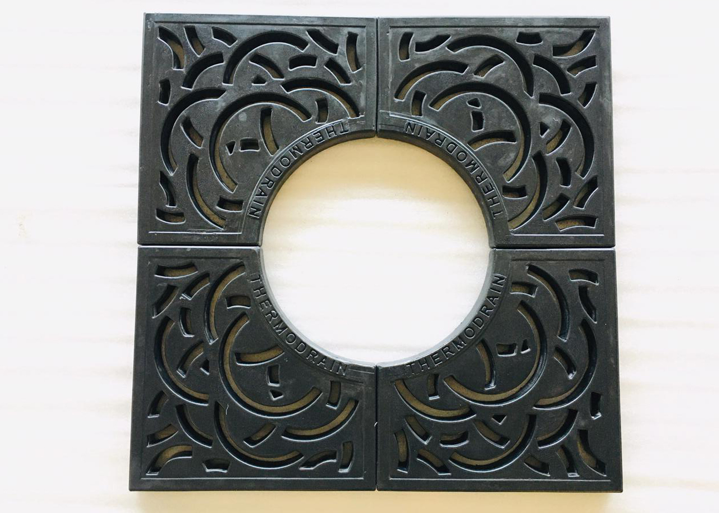 tree-grating